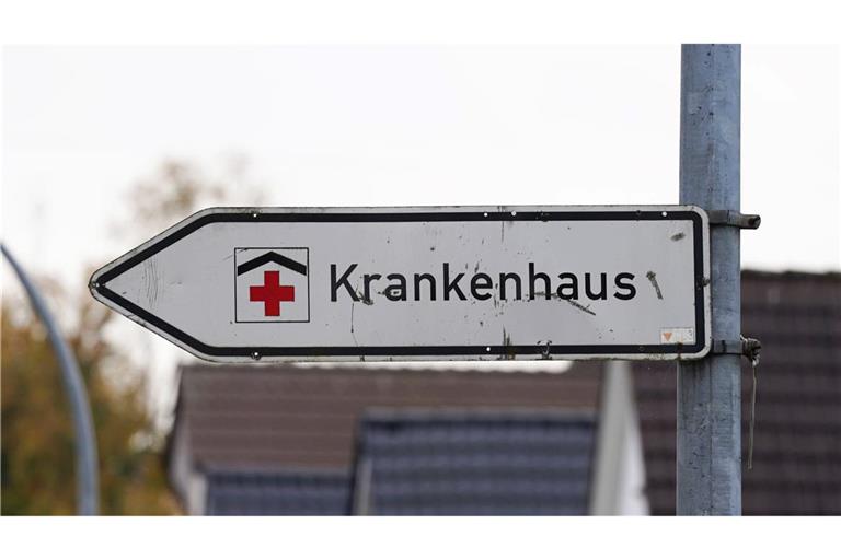 Neuordnung der Krankenhauslandschaft: Die vom Bundestag beschlossene Klinikreform der Ampel soll zu mehr Spezialisierung führen und dürfte auch die Zahl der Krankenhäuser im Land schrumpfen lassen. (Symbolbild)