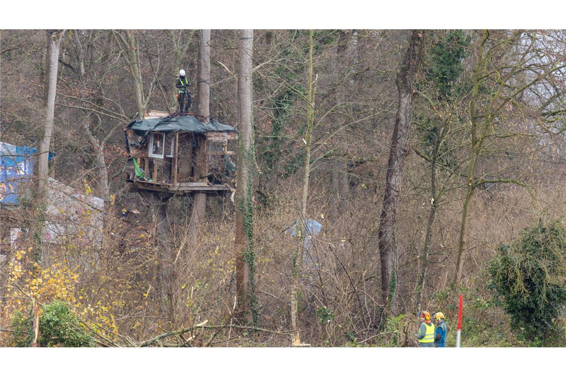 Noch immer besetzen Aktivisten ein Waldstück in Freiburg.