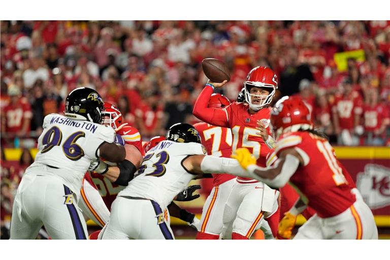 Patrick Mahomes führte die Kansas City Chiefs zu einem Auftaktsieg in der NFL