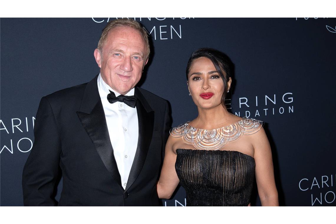 Präsident der Kering-Foundation, François-Henri Pinault, mit seiner Frau, Salma Hayek. Auch sie setzt sich für Frauen ein, die Opfer von häuslicher Gewalt wurden.