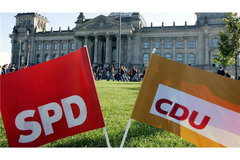 Regieren Union und SPD gemeinsam, spricht man von eine großen Koalition – warum eigentlich?