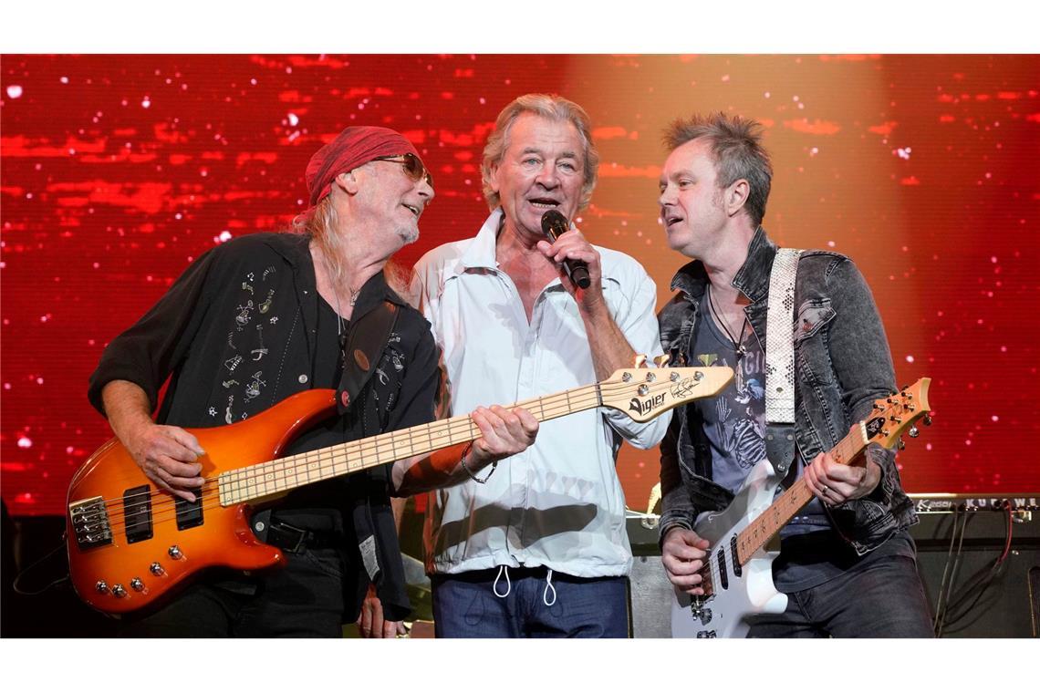 Roger Glover (l-r), Ian Gillan und Simon McBride von Deep Purple