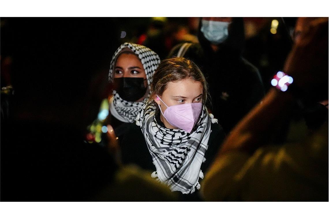 Schon am 7. Oktober, dem Jahrestag des Hamas-Überfalls auf Israel, nahm Greta Thunberg in Berlin an einer Pro-Palästina-Demonstration teil.