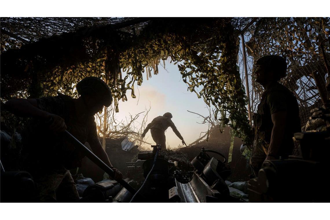 Schwere Kämpfe in der Ostukraine dauern an. (Archivbild)