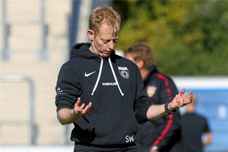 SG-Trainer Steffen Weiß verlangt eine klare Reaktion von seiner Mannschaft. Foto: A. Becher