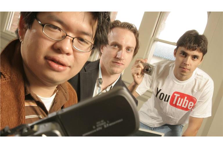 Sie haben YouTube gegründet: Steve Chen, Chad Hurley, und Jawed Karim (von links) auf einem Foto von 2005