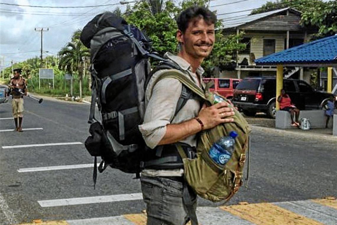 So schwer bepackt war der Rucksackschwabe bei seiner Weiterreise in Belize.