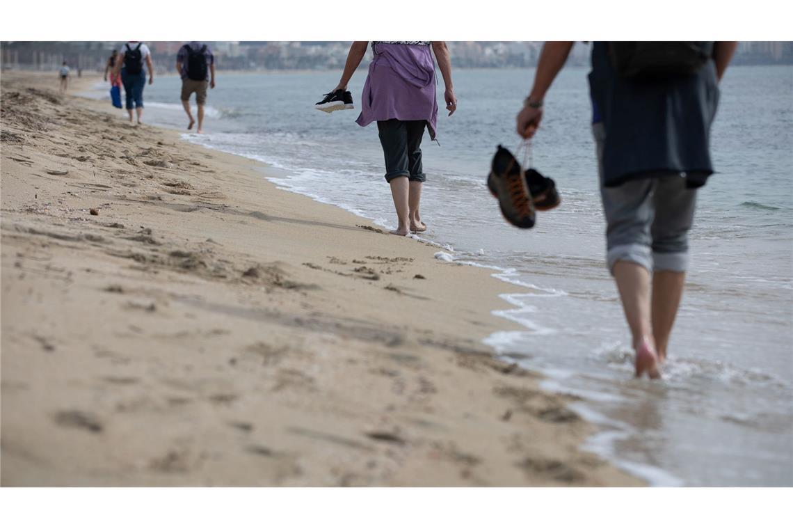 Sommer, Sonne, Strand: Zu den beliebtesten Reisezielen der Deutschen zählt wieder einmal Spanien. (Archivbild)