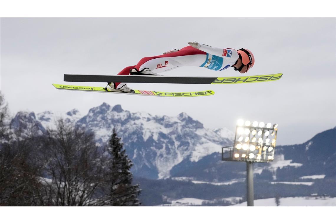 Stefan Kraft bei einem Sprung in Bischofshofen.