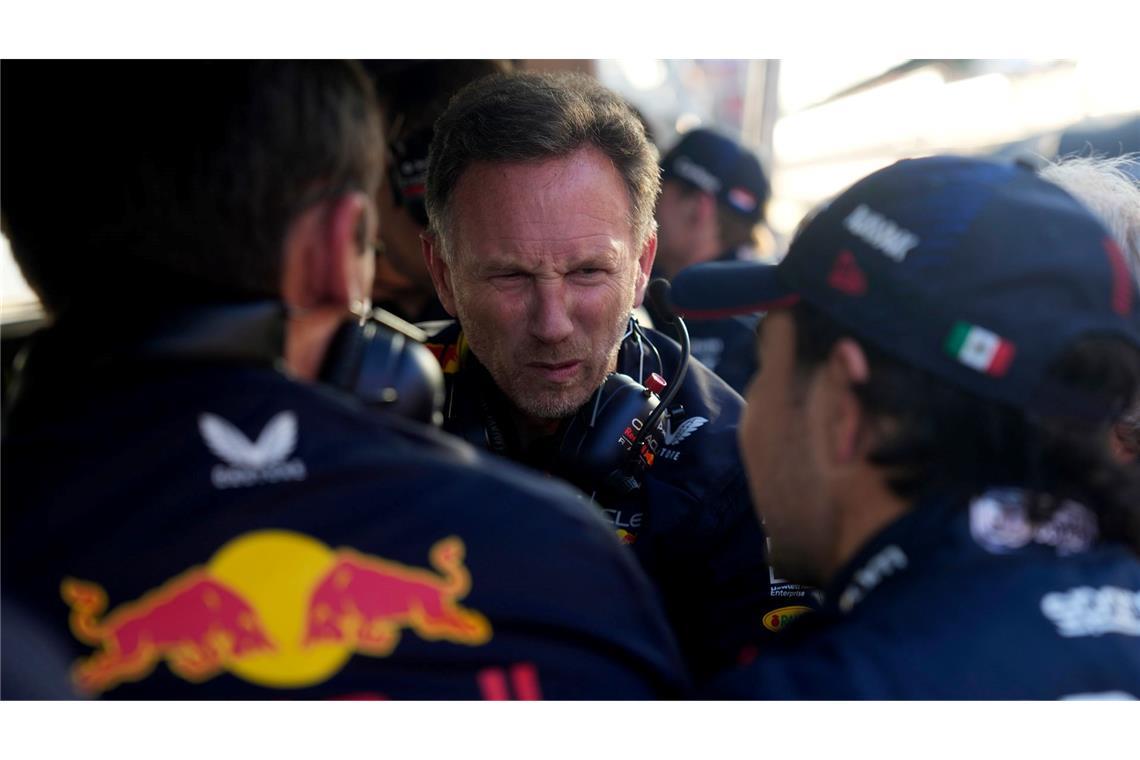 Teamchef Christian Horner hält weiter zu Sergio Pérez.