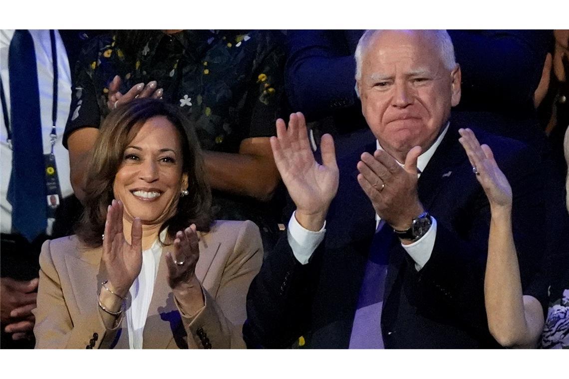 Tim Walz wurde auf dem Parteitag der Demokraten offiziell zum running mate von Kamala Harris nominiert - sie kämpfen als Team um die US-amerikanische Präsidentschaft