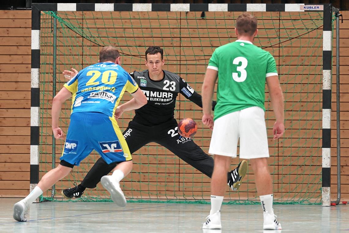 Torhüter Stefan Koppmeier hat wie die gesamte HCOB-Abwehr eine gute Leistung im Testspiel gezeigt. Foto: Alexander Becher