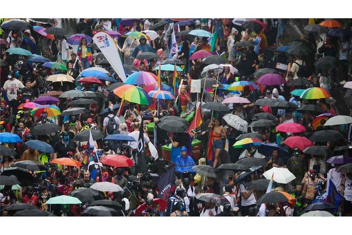 Trotz des Regens war die Stimmung beim CSD in Berlin gut.