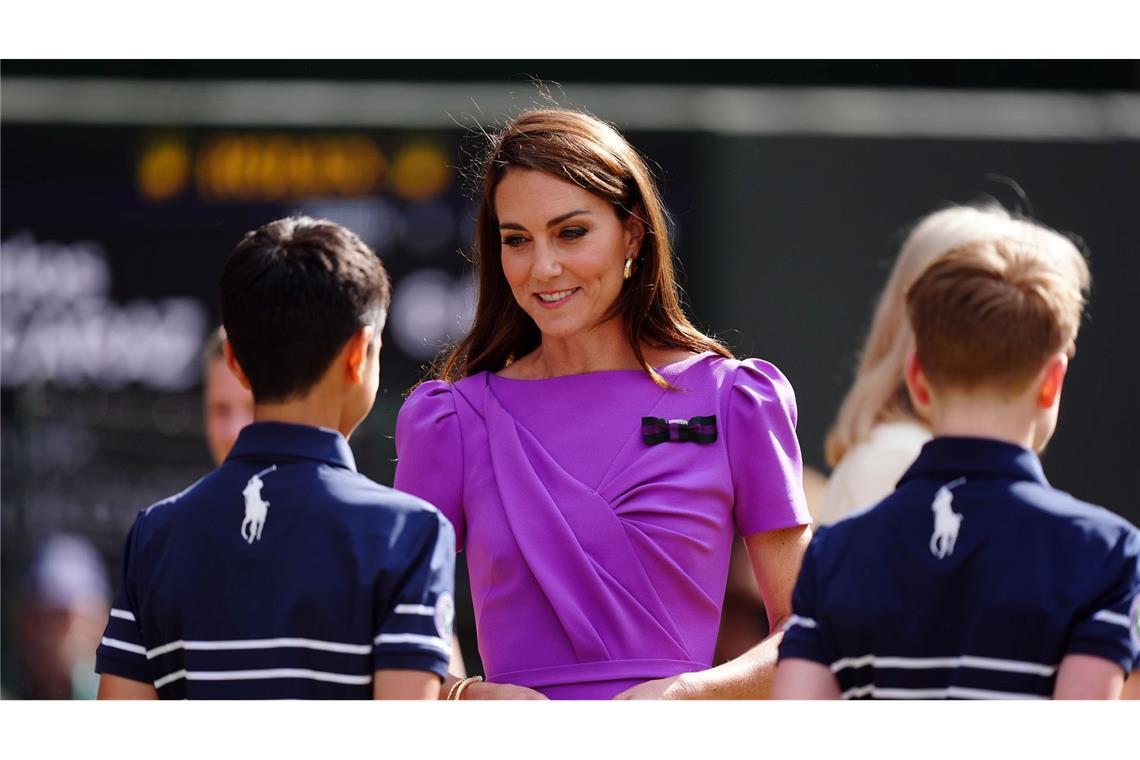 Trotz ihrer Chemotherapie war Prinzessin Kate im Juli bei der Siegerehrung des Tennisturniers von Wimbledon öffentlich zu sehen.