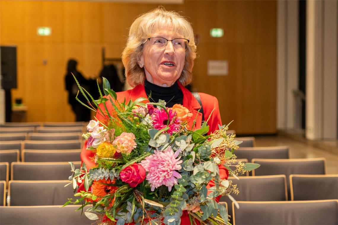 Ursula Grötzinger-Wiehrer ist nun Trägerin der Bürgermedaille.