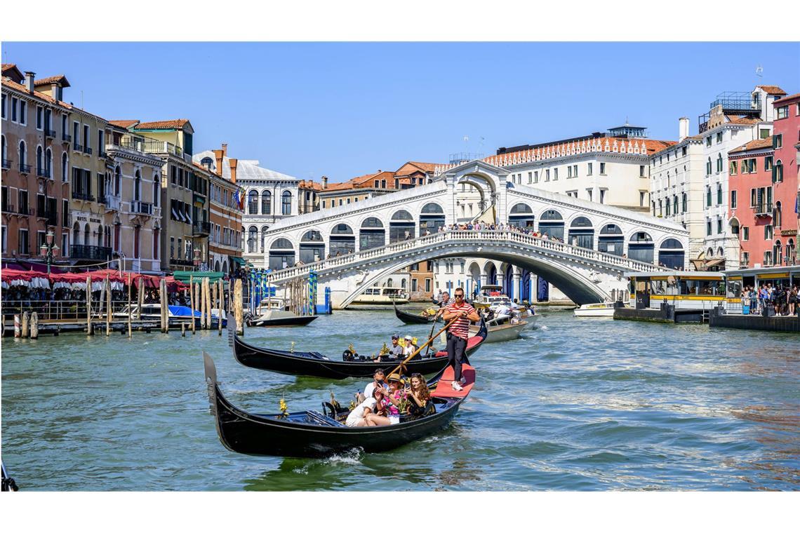 Venedig ist ein beliebtes Ziel für Tages-Touristen.