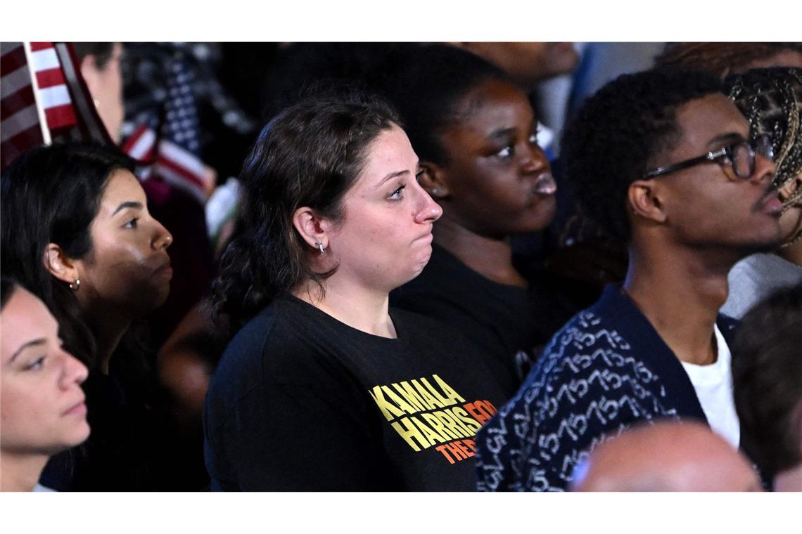 Von Unglauben bis Verzweiflung: Harris-Unterstützer auf der offiziellen Wahlparty der Demokraten auf dem Campus der Howard University in Washington D.C.