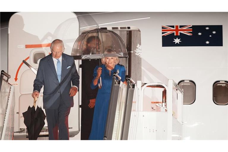 Zuletzt landete 2011 ein australisches Staatsoberhaupt in Australien - damals war es Charles' Mutter Queen Elizabeth II.